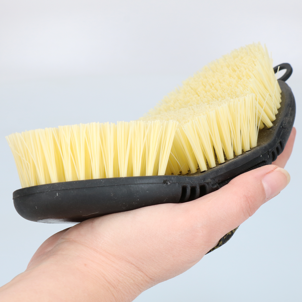 Excellent Horse Flexi Brush Scrub  5