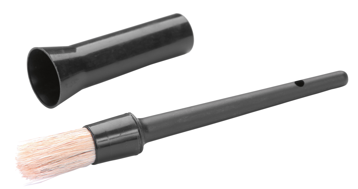 Kwast in koker  2